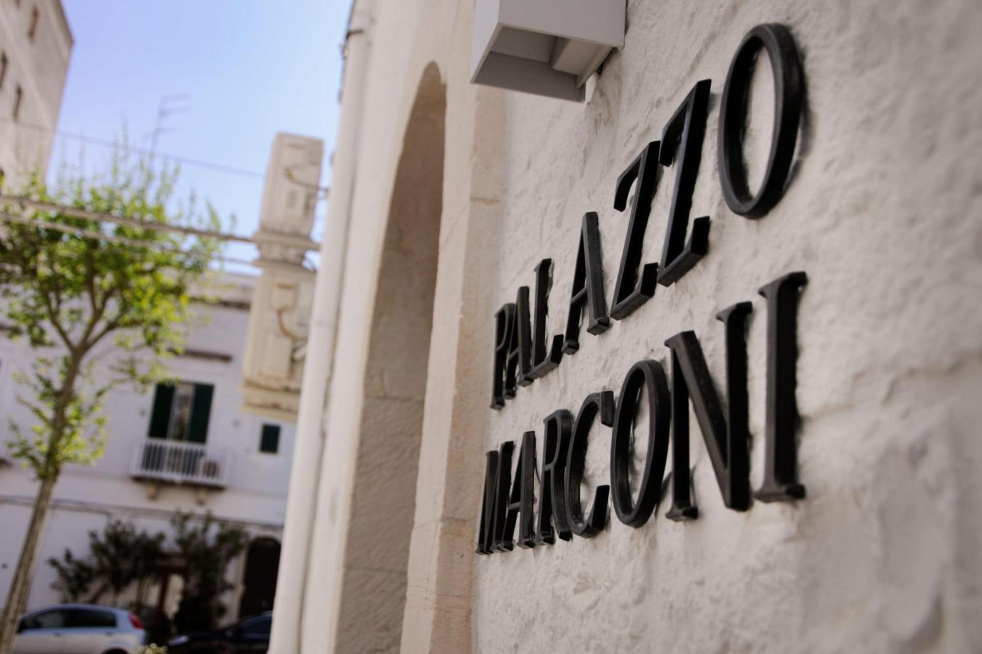 Palazzo Marconi Hotell Locorotondo Eksteriør bilde