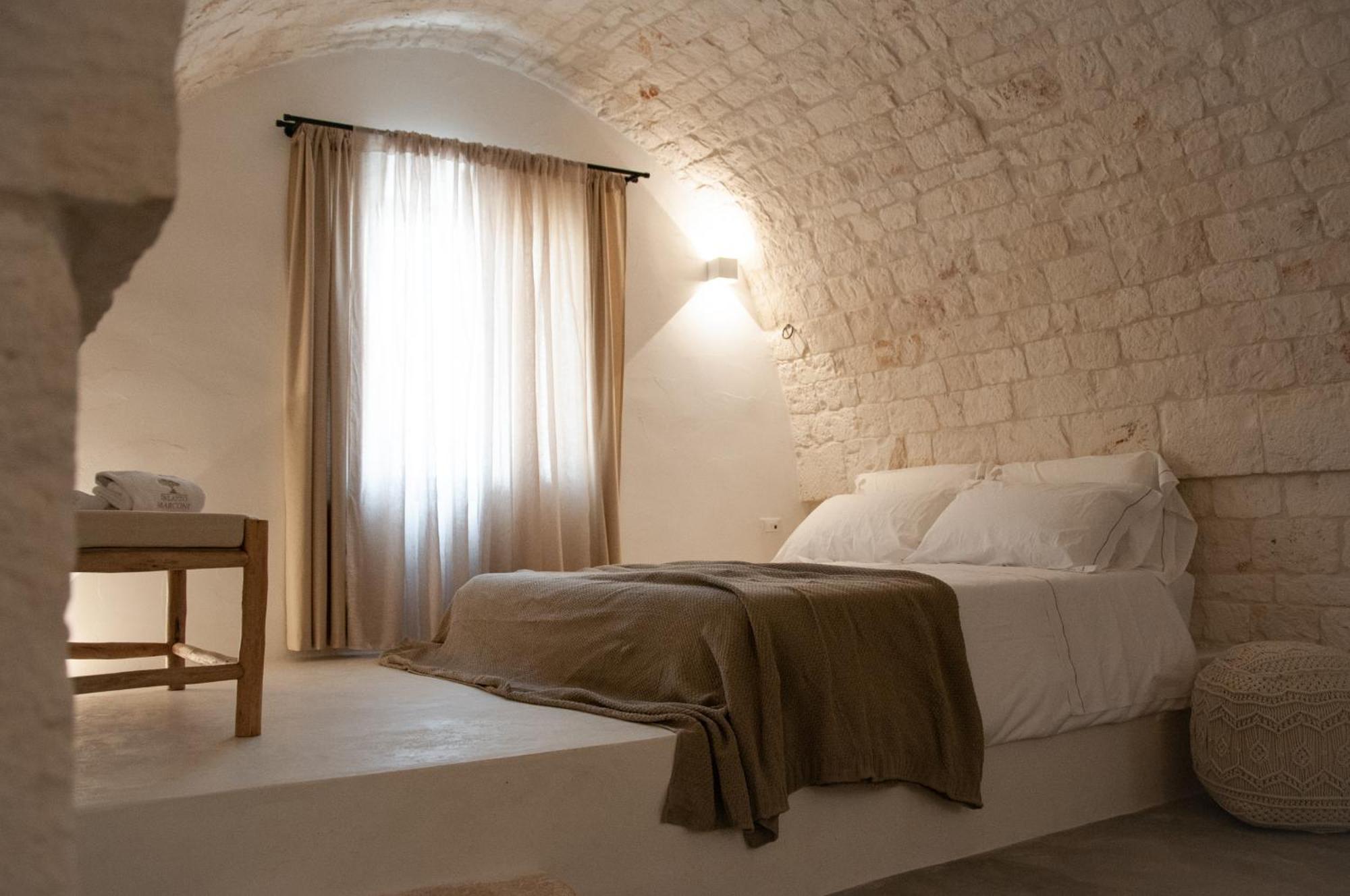 Palazzo Marconi Hotell Locorotondo Eksteriør bilde