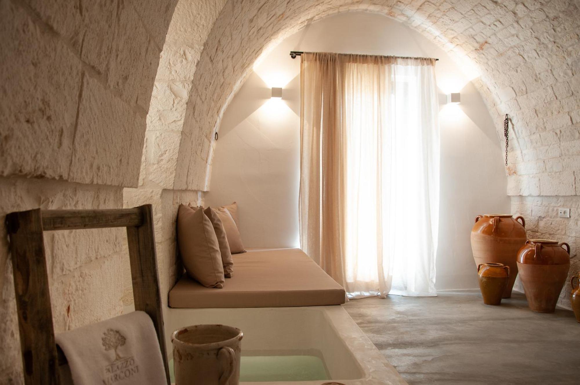 Palazzo Marconi Hotell Locorotondo Eksteriør bilde